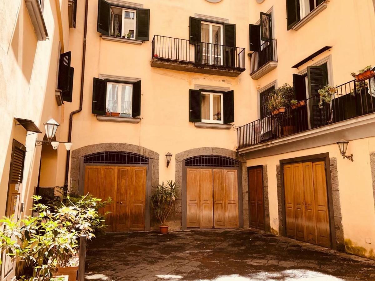 Rota House - Apartment In Santa Chiara, The Heart Of Naples Nápoly Kültér fotó